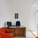 Oyo Life 3055 Rumah Enin