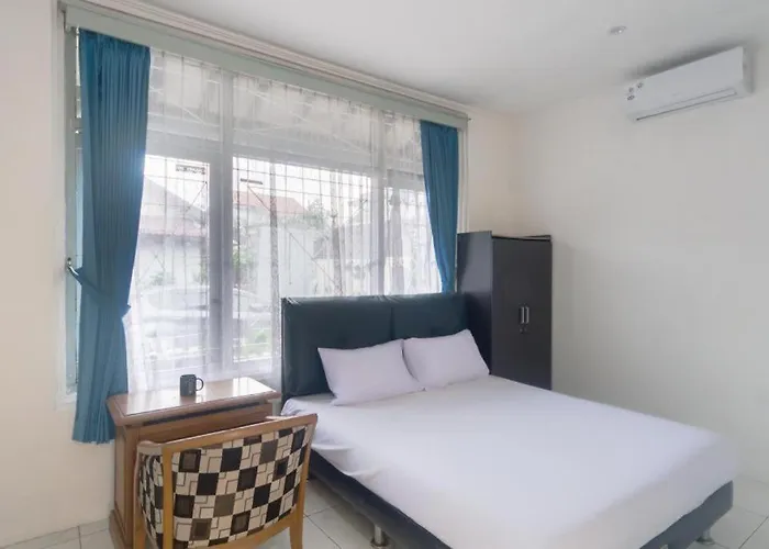 Oyo Life 3055 Rumah Enin